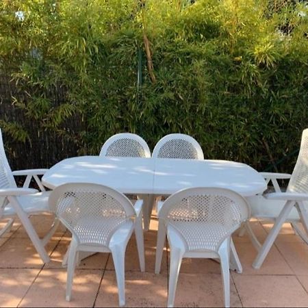Rez De Villa Avec Place De Parking Et Vue Mer. La Ciotat Kültér fotó